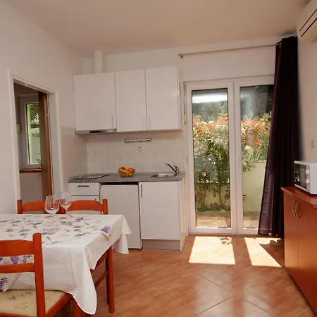 Apartments Jovize Makarska Exterior foto