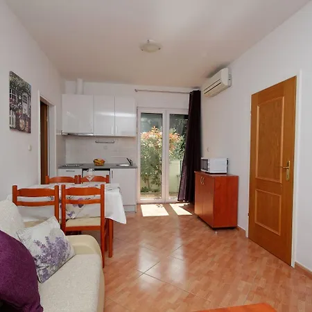 Apartments Jovize Makarska Exterior foto
