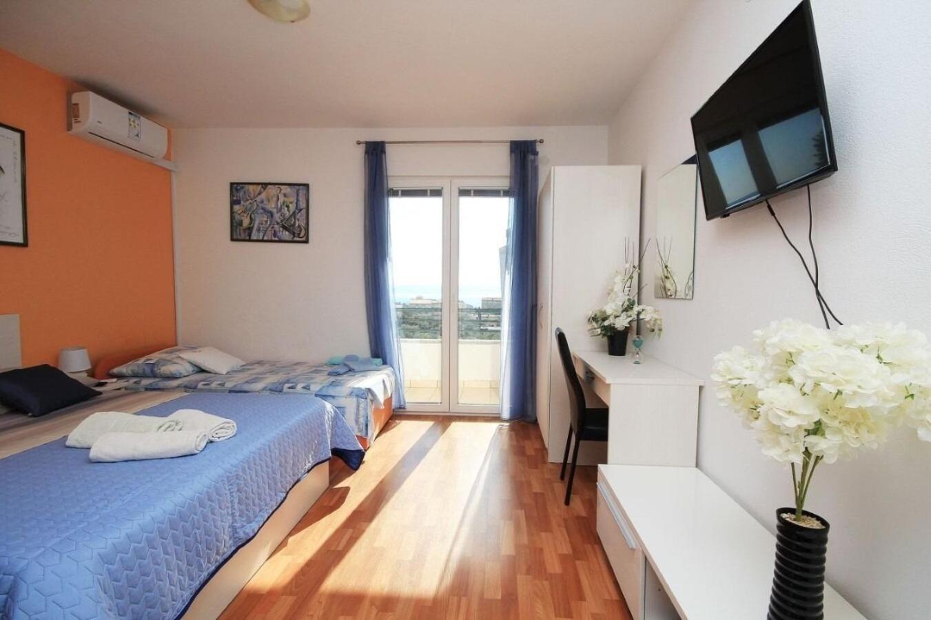Jovize Makarska